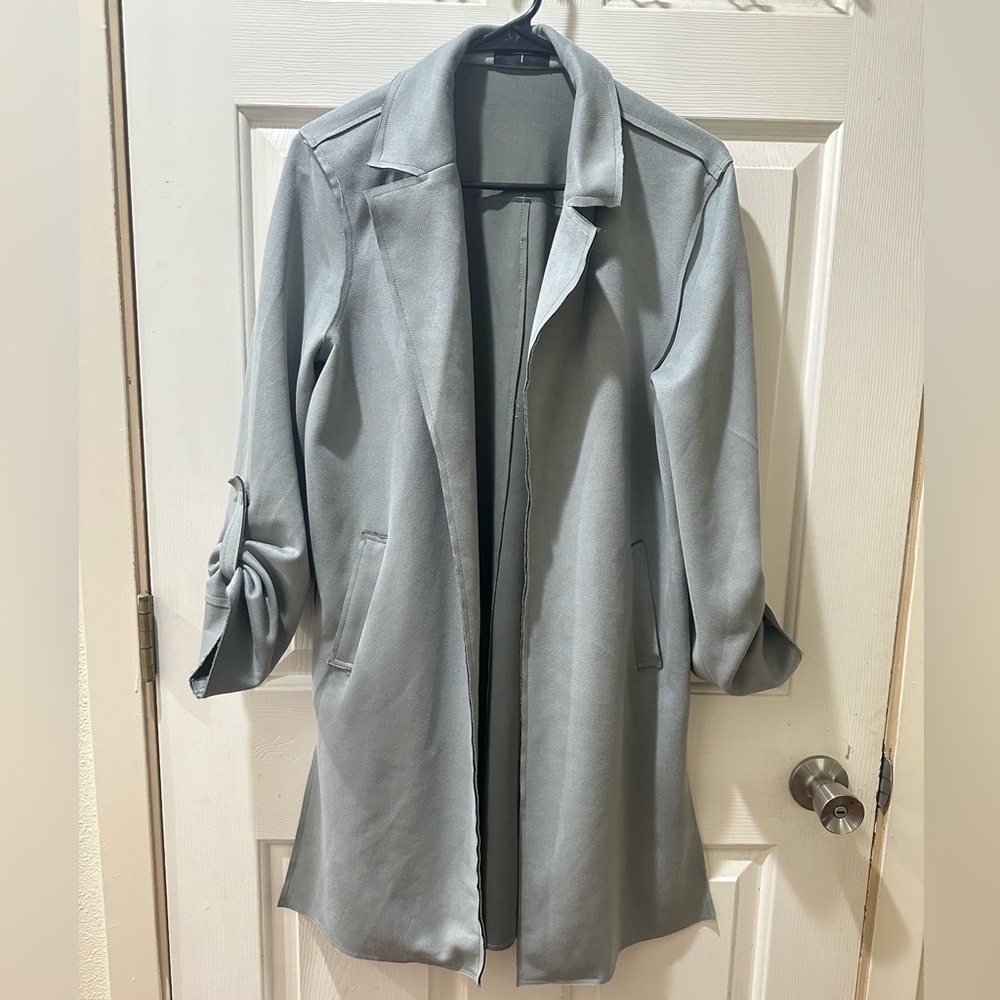 Tahari Gray Trench Coat Lightweight Notched Lapels